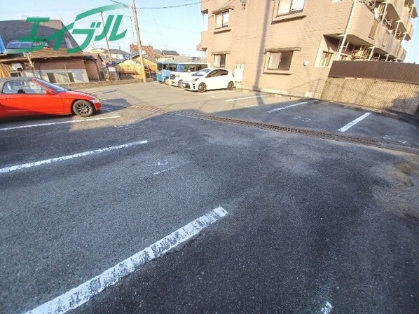 サンライズ駅部田の物件外観写真